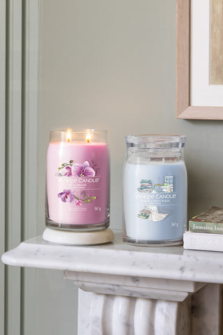 Yankee Candle - A Calm & Quiet Place Signature Large Jar