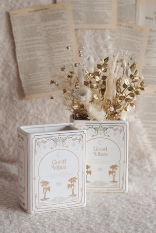 White & Gold - Book Vase