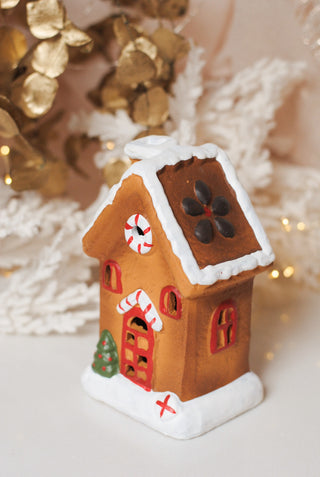 Gingerbread Candy House - with Tree