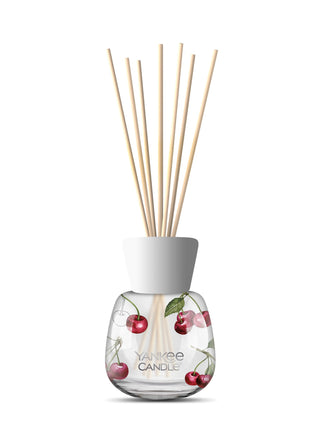 Yankee Candle - Signature Reed Diffuser in Black Cherry