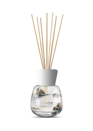 Yankee Candle - Signature Reed Diffuser in Amber & Sandalwood