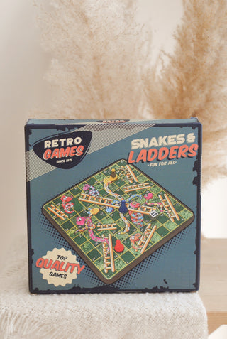 Retro Snakes & Ladders