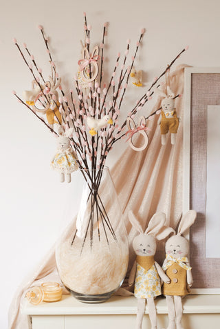 Filled Easter Vase: Large Vase, Sisal, 9 Willow Branches