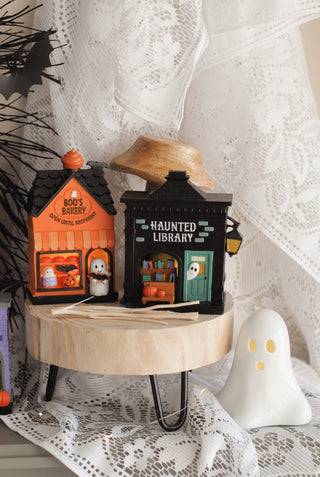 Haunted Library LED Light House