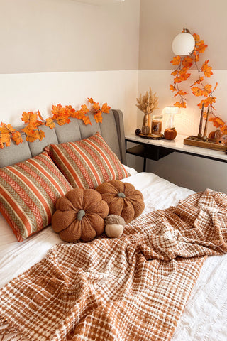 Bouclé Pumpkin Pillow - Autumn Orange