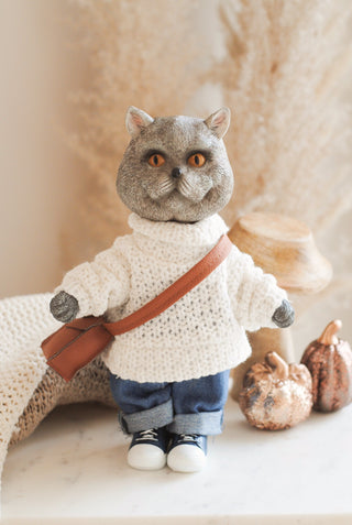 Cat in Sweater Grey