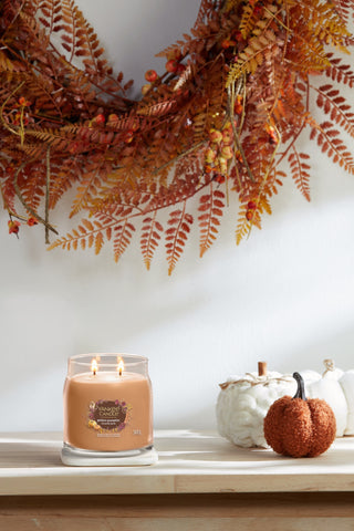 Yankee Candle - Golden Pumpkin Medium Jar