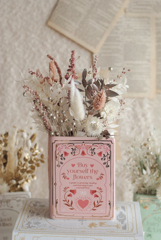 Flowers & Hearts - Book Vase