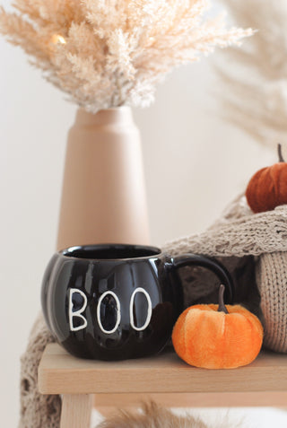 Boo - Pumpkin Mug Black