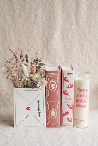 Love Letter - Book Vase & Dried Flowers II