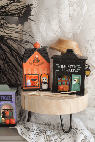 Haunted Library LED Light House