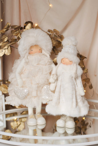Winter Sister with Stunning Outfit I