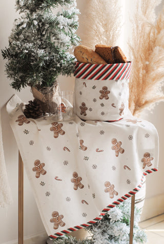 Gingerbread Bread Basket