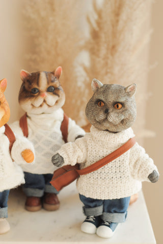 Cat in Sweater Grey