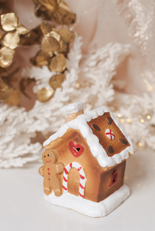 Gingerbread Candy House - with Gingerbread Man