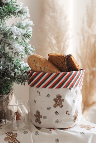 Gingerbread Bread Basket