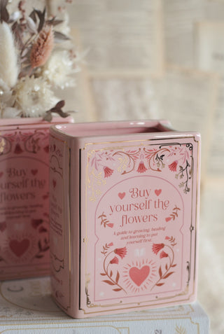 Flowers & Hearts - Book Vase