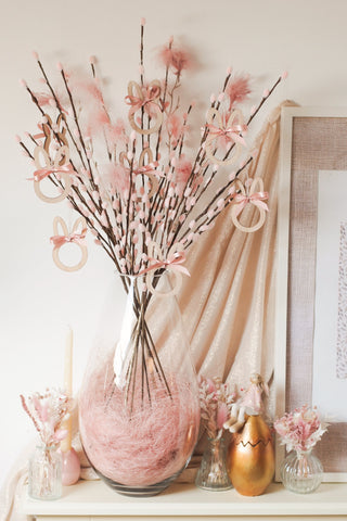 Filled Easter Vase: Large Vase, Sisal, 9 Willow- & 2 Feather Branches