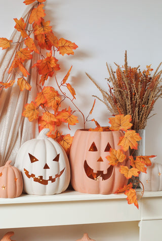 Terracotta Pumpkin Large - White