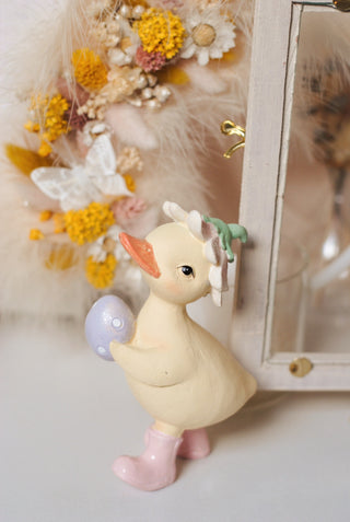 Duckie with Flower Hat