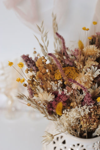 DRIED FLOWER BOUQUET & TIANNA VASE