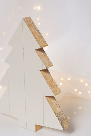 WOODEN CHRISTMAS TREE