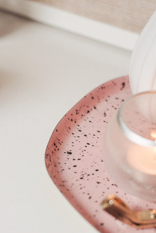 PINK TRAY WITH SPECKLES