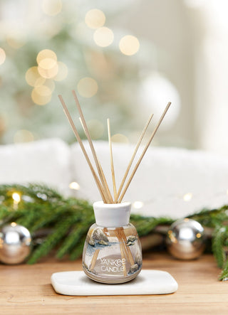 Yankee Candle - Signature Reed Diffuser in Amber & Sandalwood