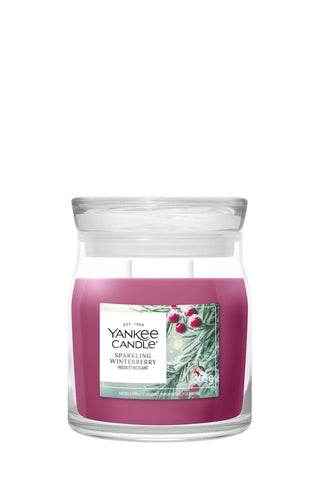 Yankee Candle - Sparkling Winterberry Medium Jar
